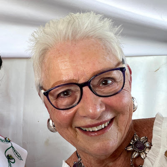 susanabbott451